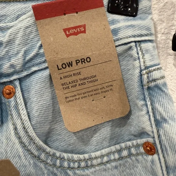 Levi's Sky Blue Denim Pants - Picture 2 of 3